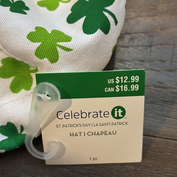 Celebrate It St. Patricks Day reversible Bucket Hat, cotton canvas - Picture 9 of 9